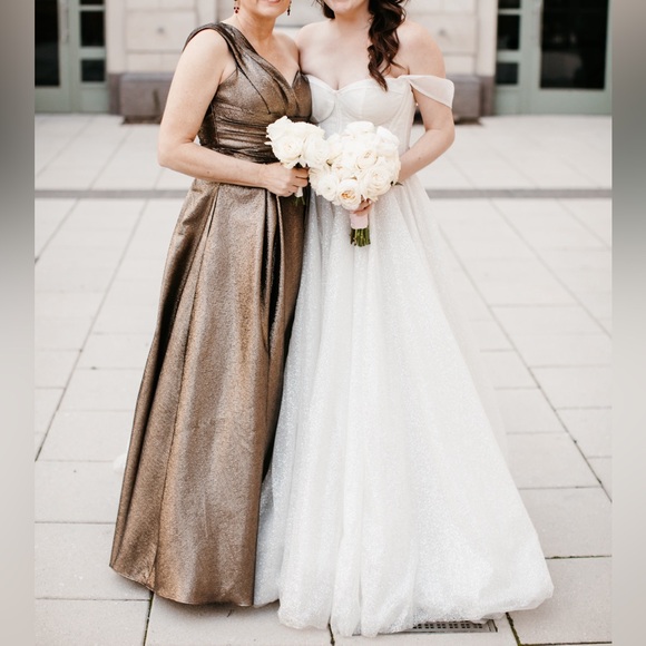 Jovani 04170 Gold Gown - worn once! - Picture 2 of 6